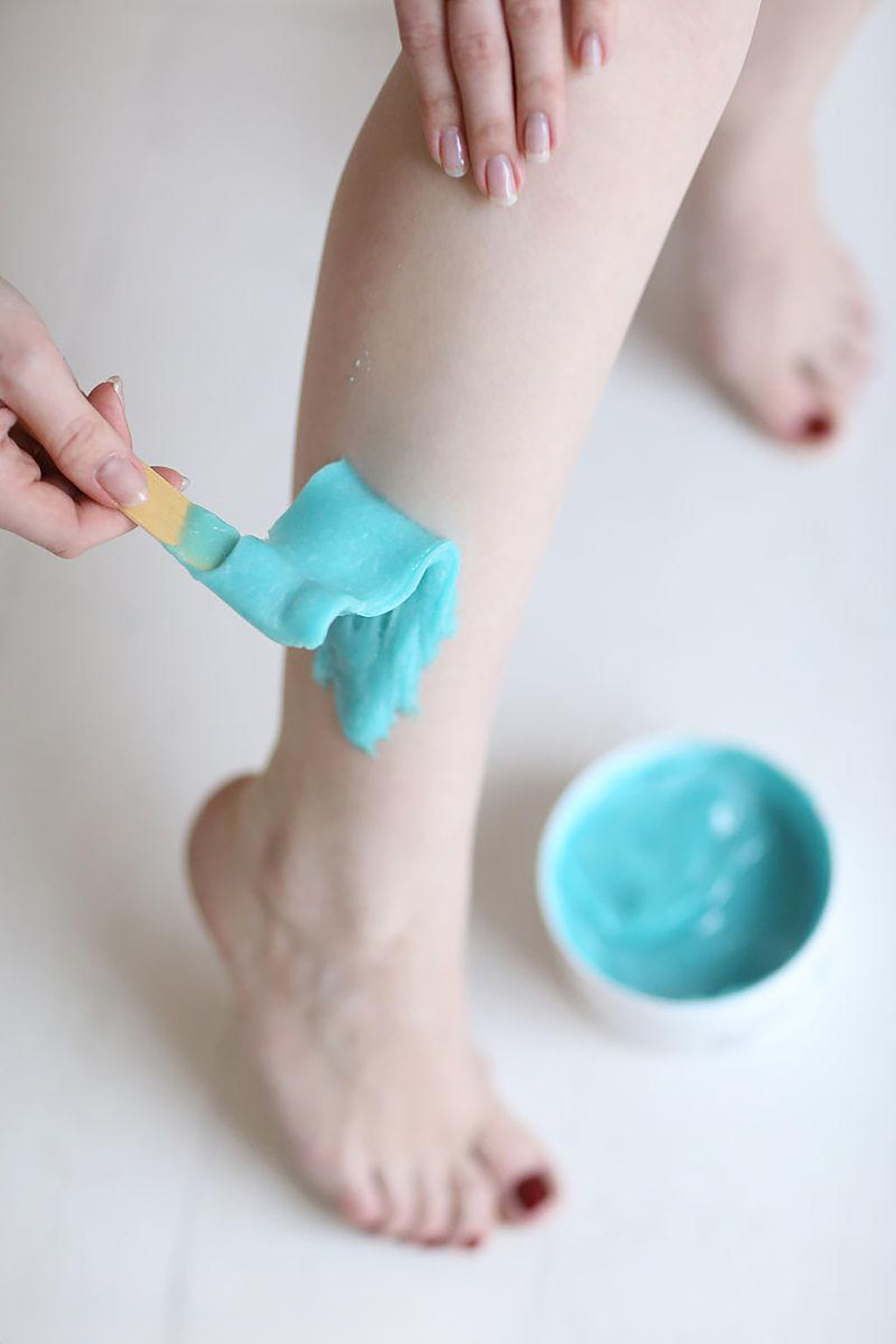 Hard Wax Beans Natural Resin Kit Hair Removal Fast Easy Home Use Suitable for Legs Arms Face Natural Resin